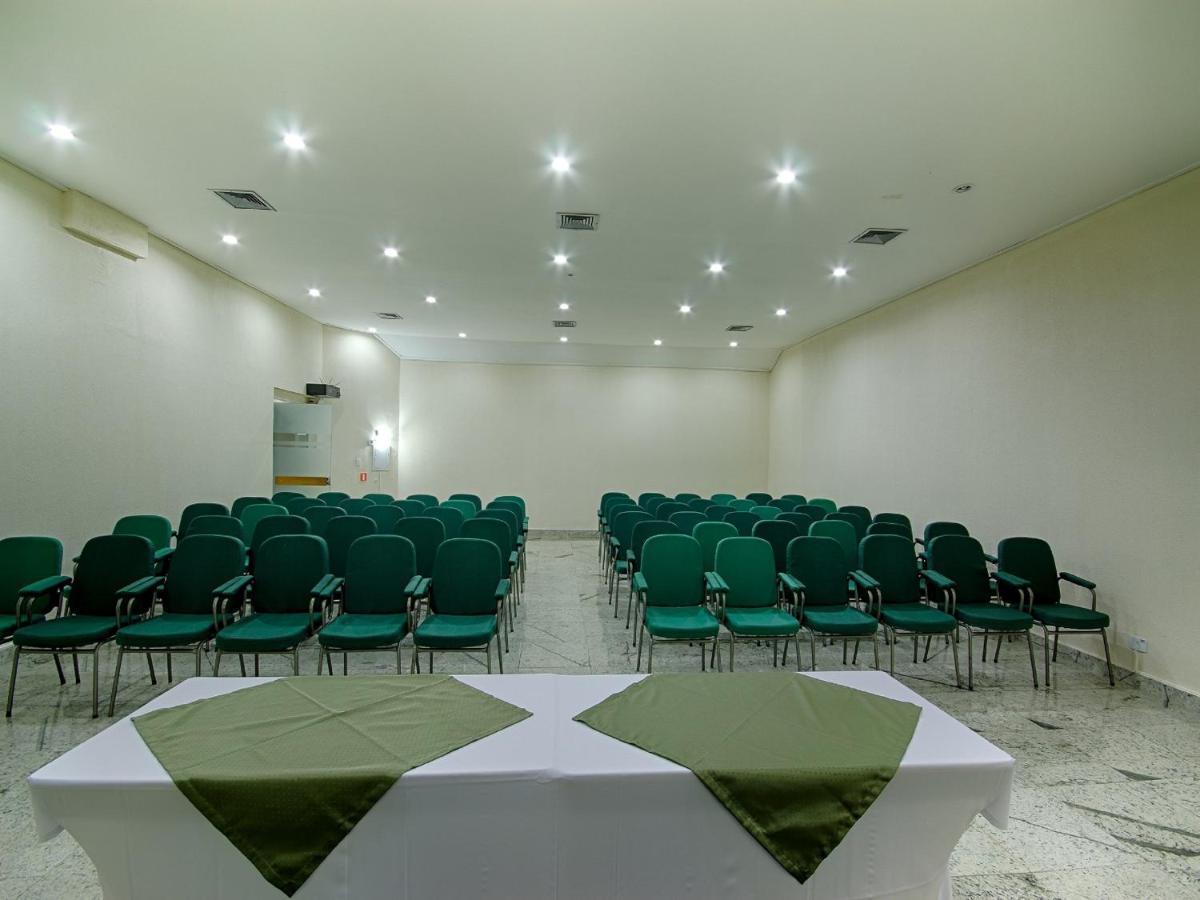 Hotel Golden Park Curitiba By Nacional Inn Ngoại thất bức ảnh