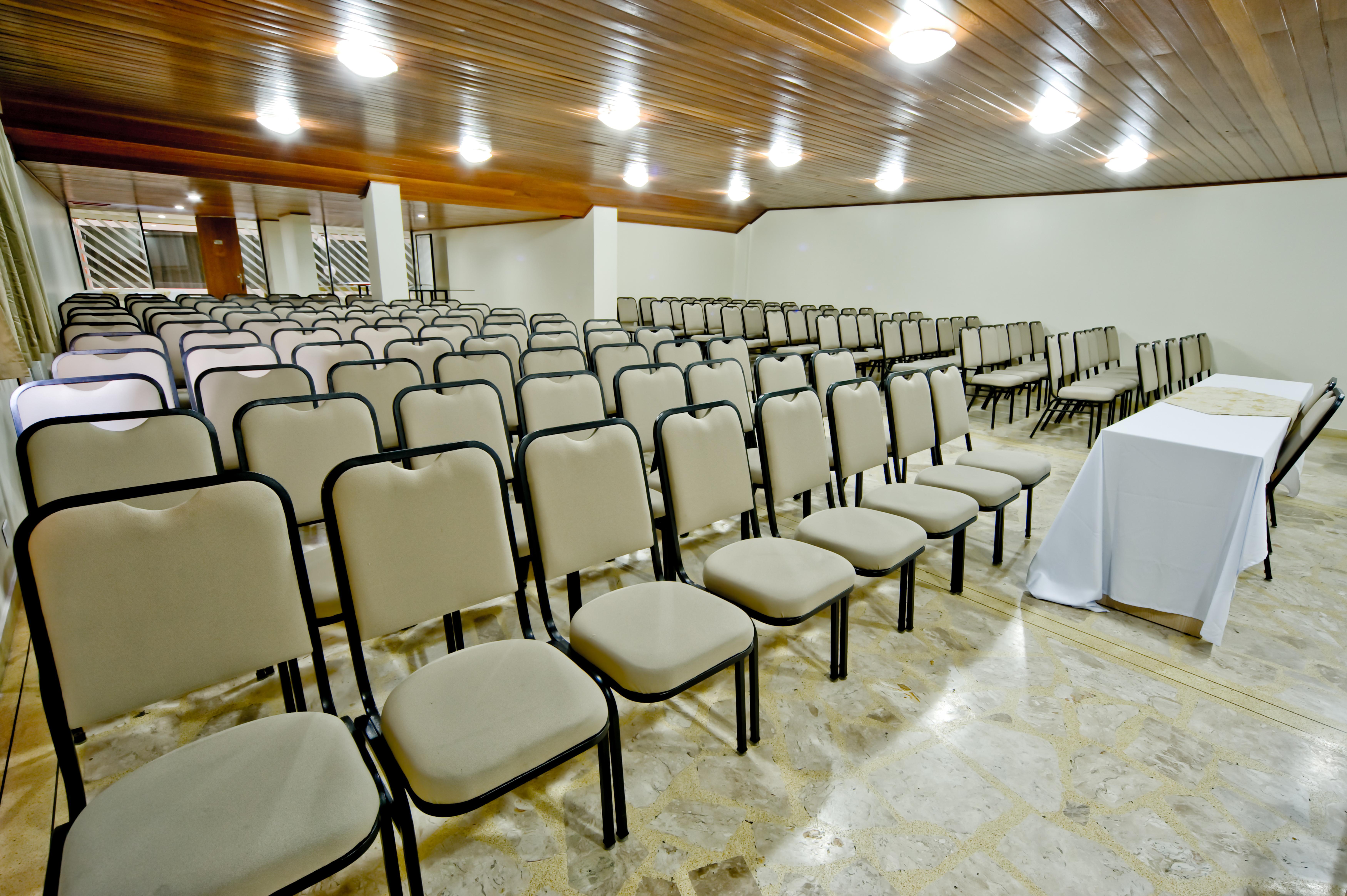 Hotel Golden Park Curitiba By Nacional Inn Ngoại thất bức ảnh