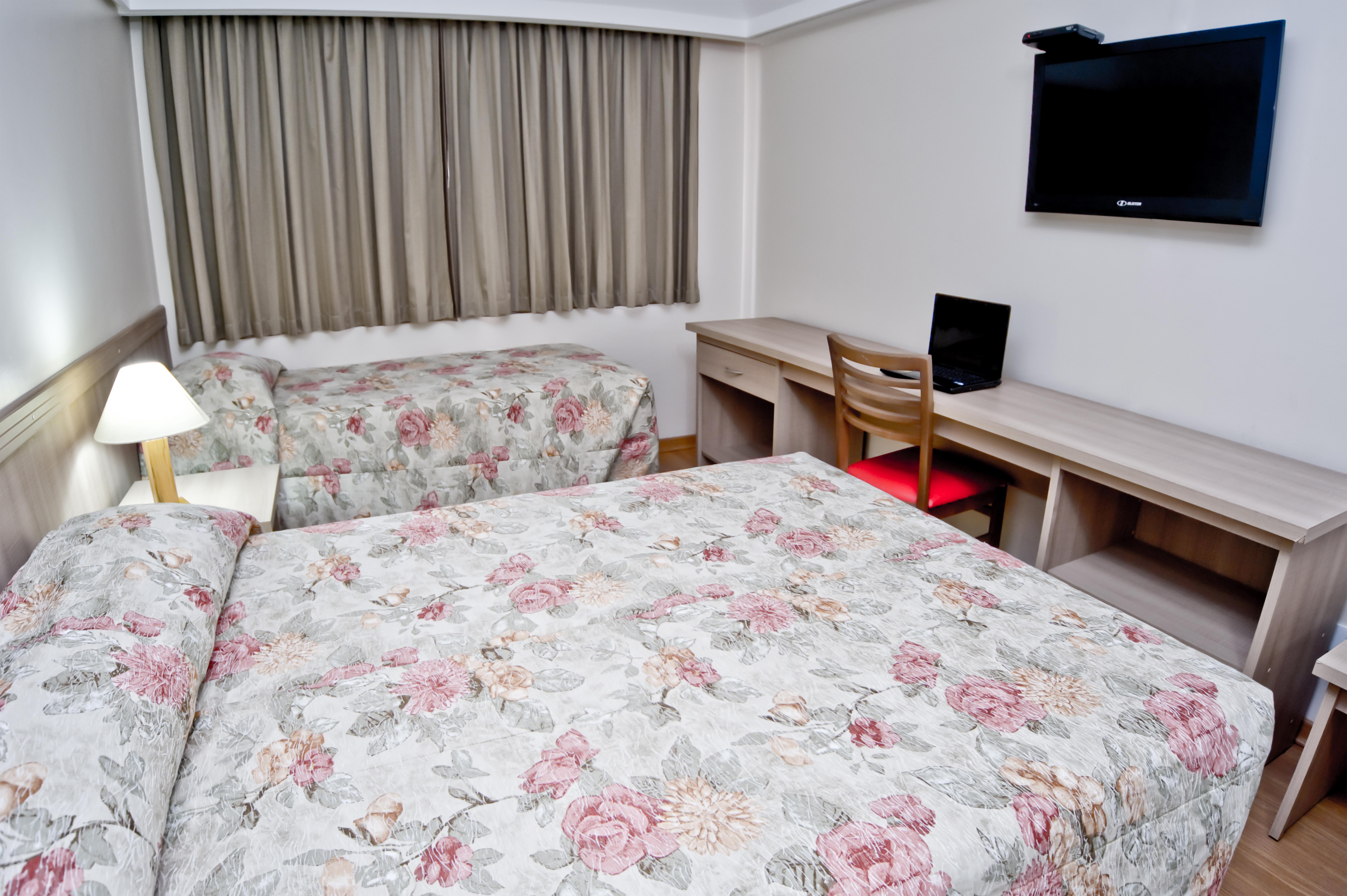 Hotel Golden Park Curitiba By Nacional Inn Ngoại thất bức ảnh